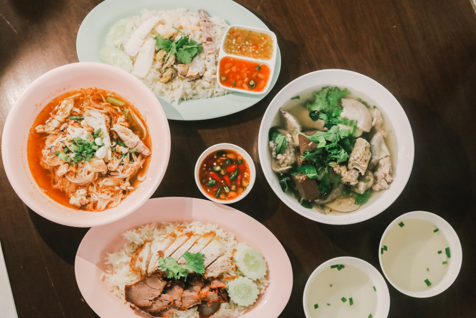 Rim Kheun Tom Yum Noodles